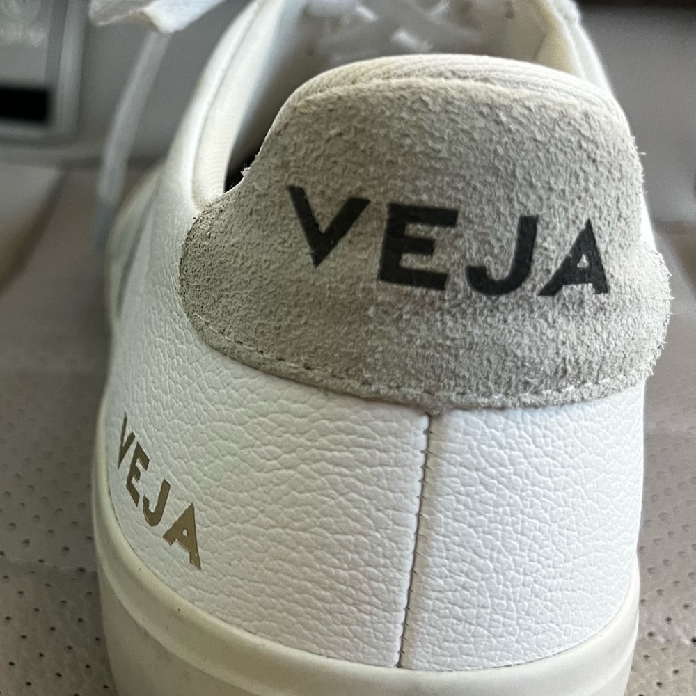 VEJA White and gray sneakers. Size 9.